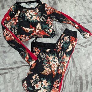 Leggings and crop top set size large